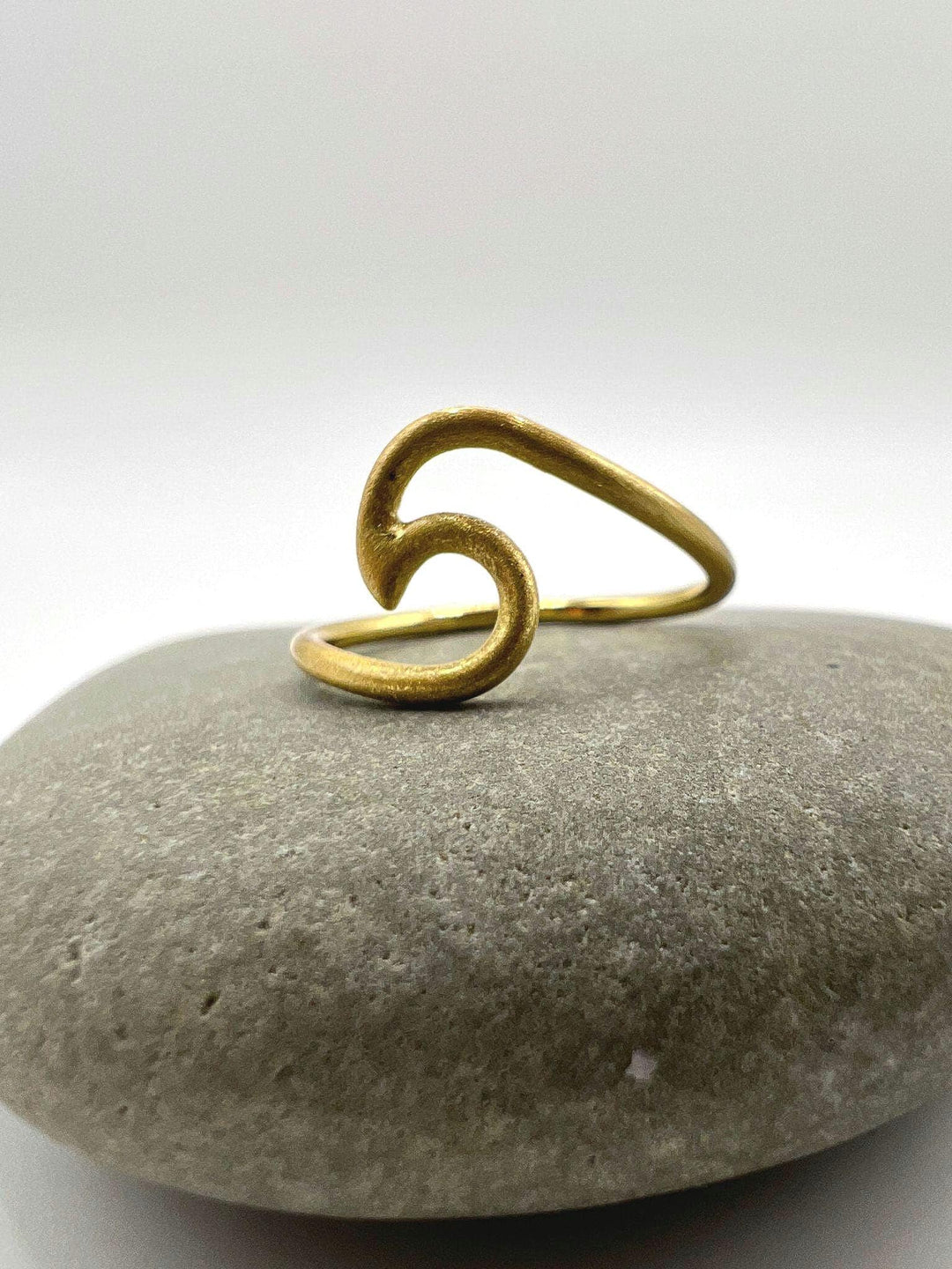 Matte Wave Ring 18K Gold Plated