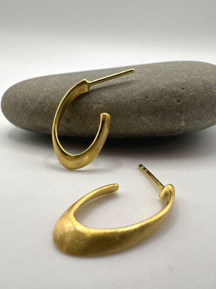 Matte Organic Oval Hoop Studs – 18K Gold Plated 925 Silver