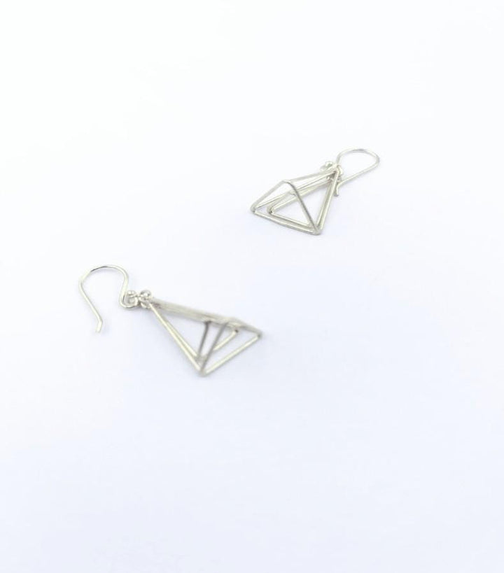 Pyramid Motion Earrings 18k Gold Plated