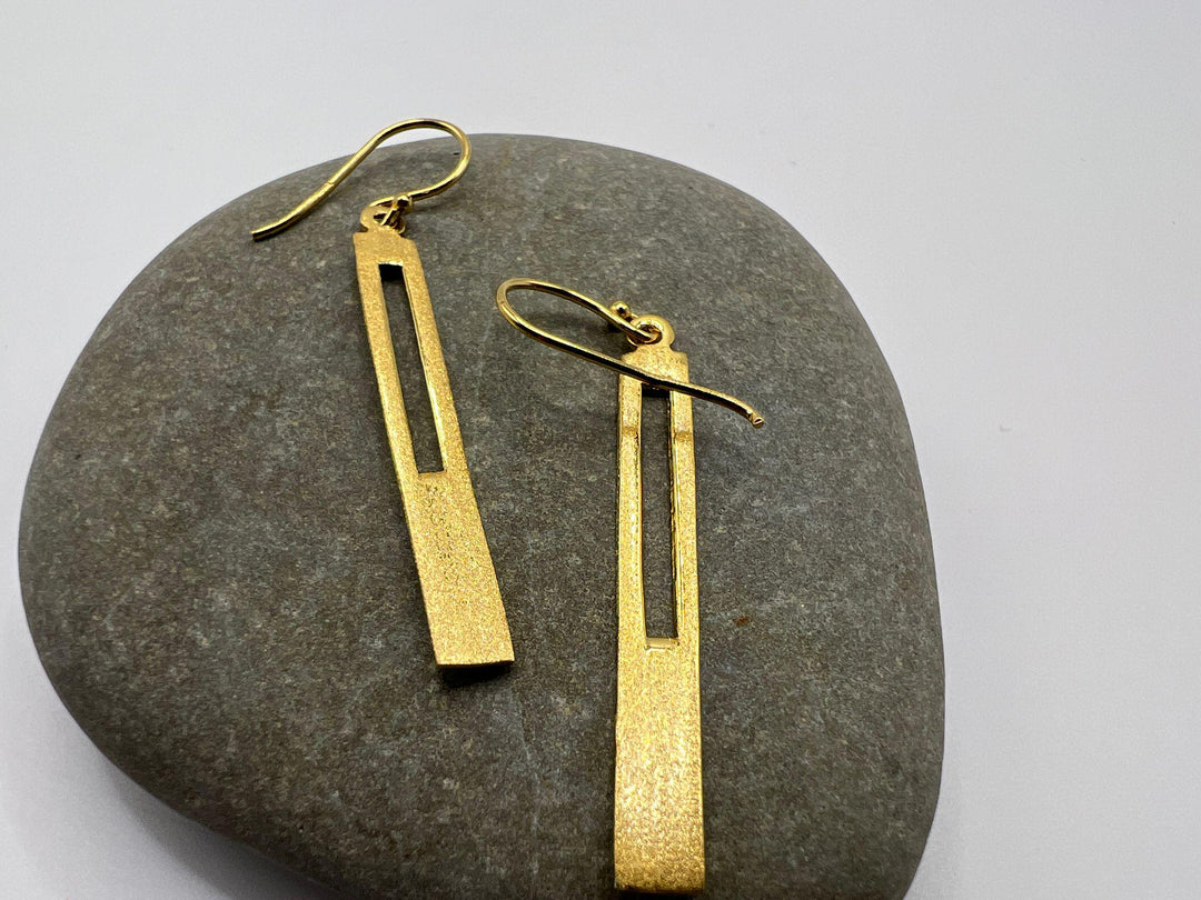 Matte Long Cut-Out Bar Earrings — 18k Gold Plated