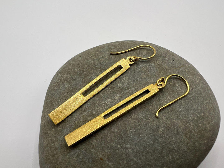 Matte Long Cut-Out Bar Earrings — 18k Gold Plated