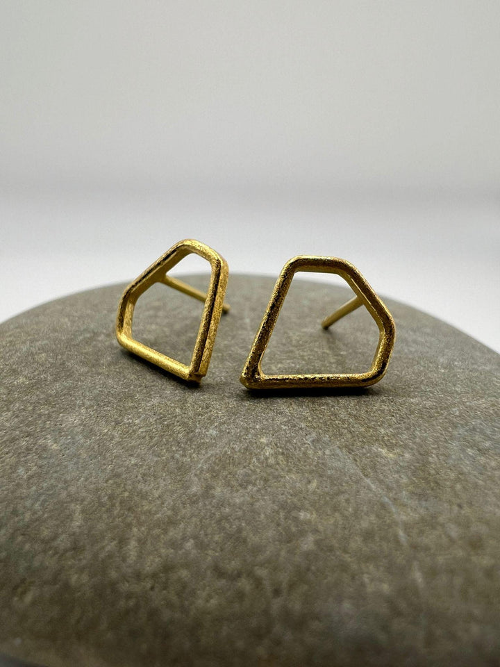 Diamond Shape Stud Earrings — 18k Gold Plated