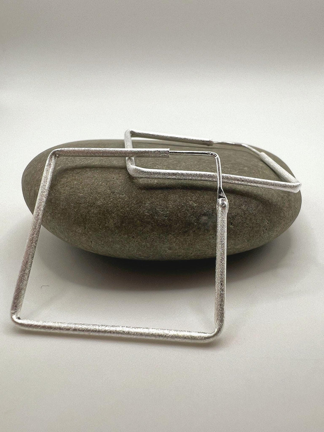 Square Hoop Earrings 925 Silver ‚Äö√Ñ¬¢ Matte Minimalist Hoops ‚Äö√Ñ¬¢ Modern Geometric Earrings ‚Äö√Ñ¬¢ Lightweight Statement Hoops ‚Äö√Ñ¬¢ Two Sizes Available
