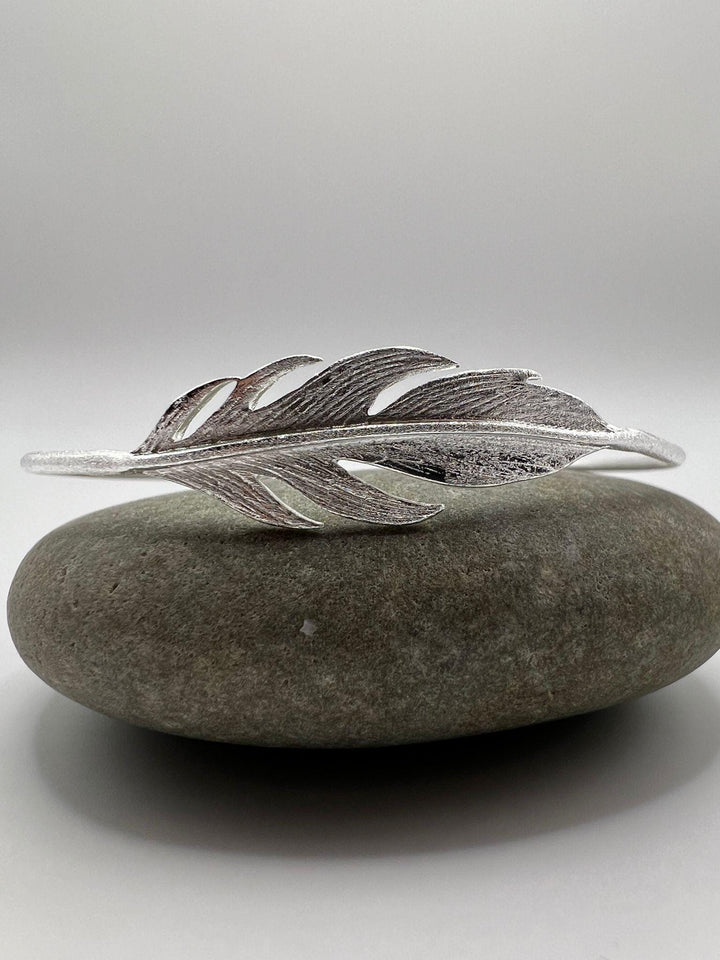 Matte 925 Silver Bracelet with Feather