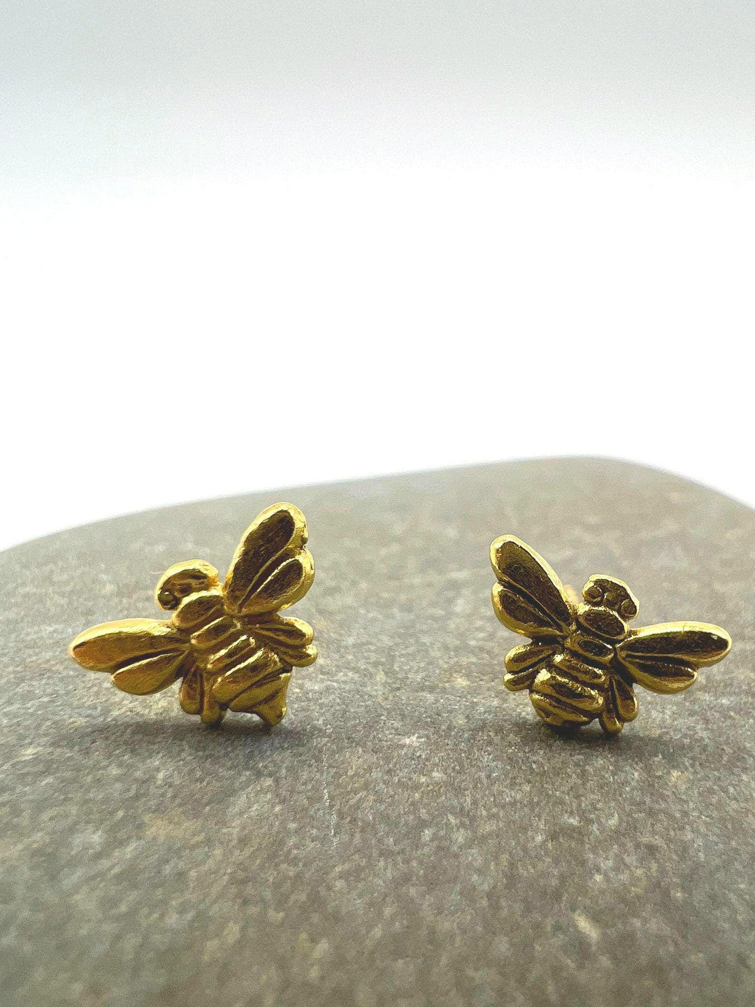 Mini Bee Stud Earrings — Matte 18k Gold Plated