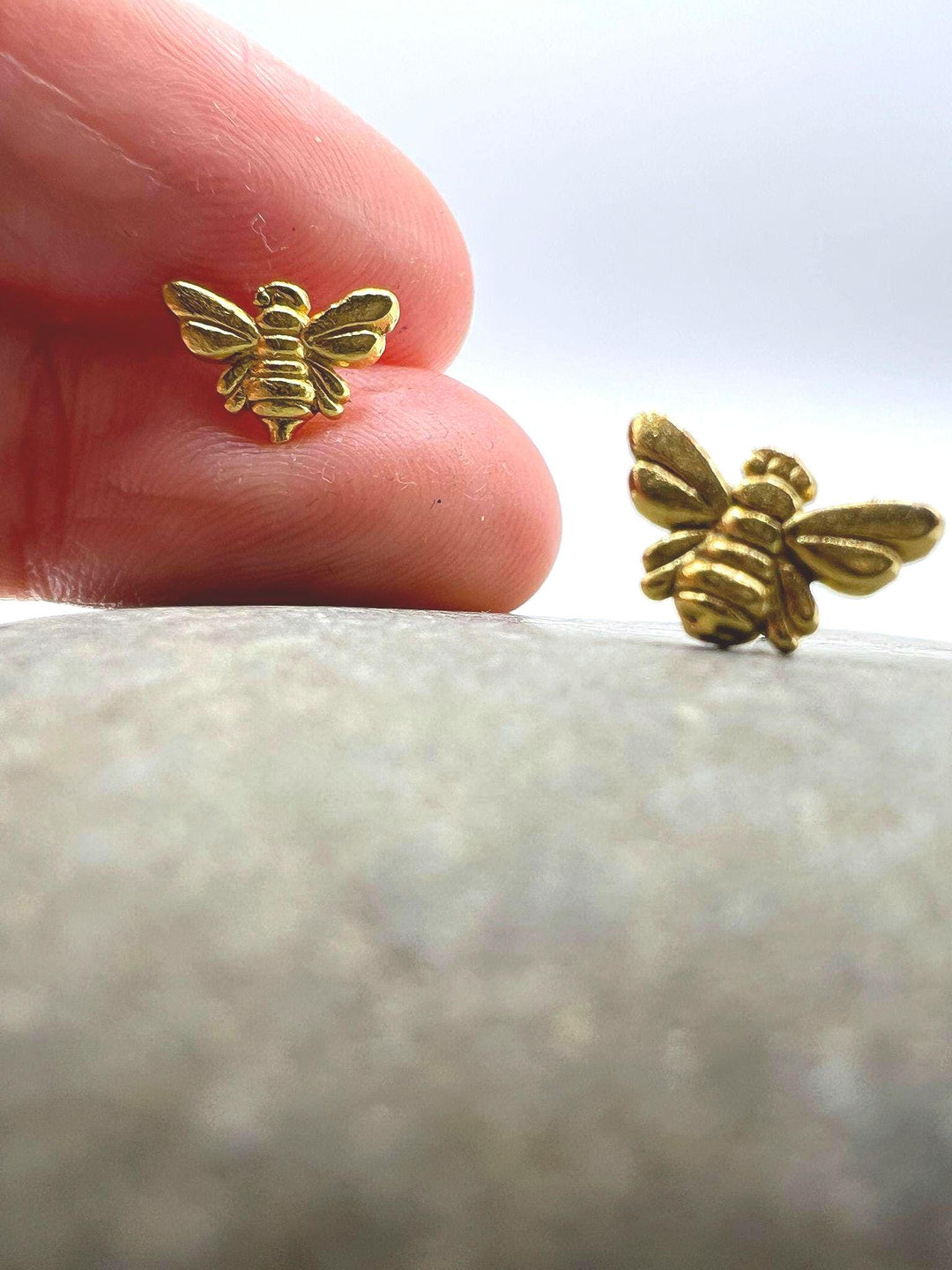 Mini Bee Stud Earrings — Matte 18k Gold Plated