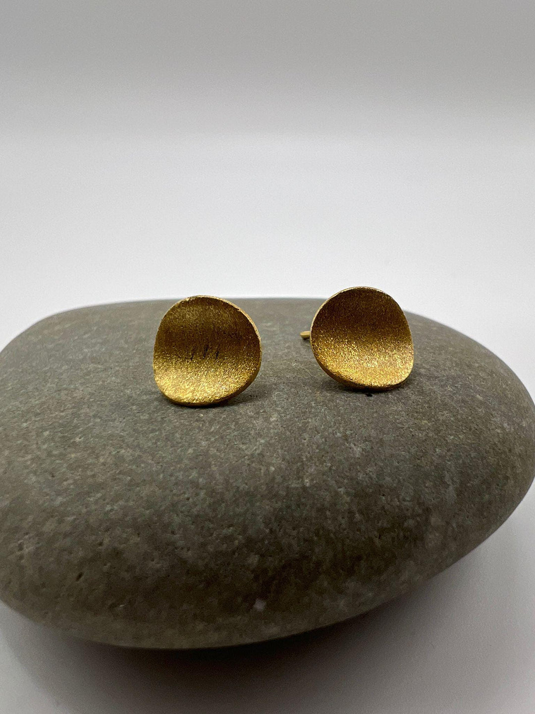 Matte Gold Curved Oval Stud Earrings — 18k Gold Plated