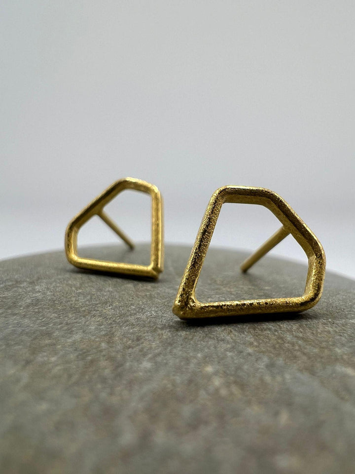 Diamond Shape Stud Earrings — 18k Gold Plated