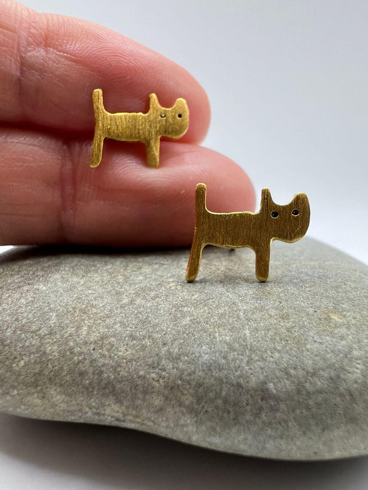Cat Stud Earrings — Matte 18k Gold Plated
