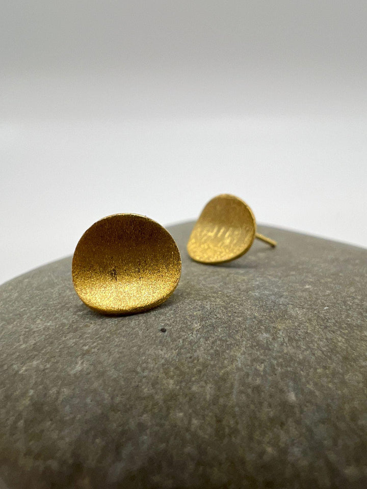 Matte Gold Curved Oval Stud Earrings — 18k Gold Plated