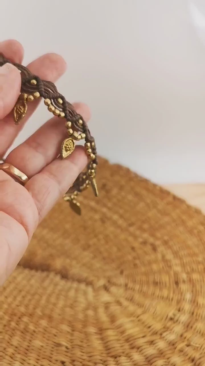 Macrame Anklet &amp;quot;Leaf&amp;quot; with Brass Beads in Different Colours