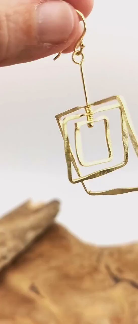 Triple Square Earrings with Motion — 18k Gold Plated